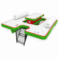 Plateforme flottante gonflable commerciale avec table et échelle pour lac, plage, complexe hôtelier, club nautique