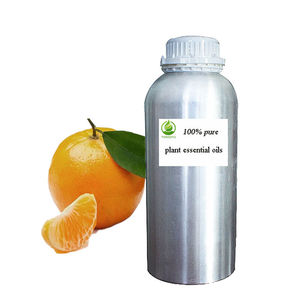 Aceites Esenciales de Naranja Dulce a Granel de Marca Privada para Uso Corporal, para Cuidado de la Piel Cosmético, Aceite de Masaje de Agujas de Pino, Fabricación de Velas y Jabones - Product Image 1