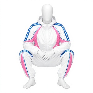 Conjunto de chándal cortavientos personalizado de dos piezas con chaqueta con cremallera y pantalón de nailon para hombre - Product Image 5