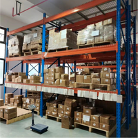 Étagère de stockage robuste pour entrepôt avec système de rayonnage pour palettes pour un stockage efficace des matériaux