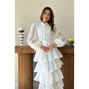 Robe de mariée élégante en mousseline de soie blanche brodée, à col montant, coupe trapèze, ceinturée, style vintage, respirante - Product Image 2