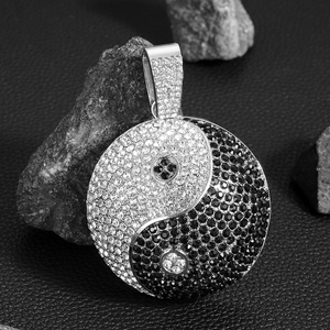 Premium Hip Hop ghiacciato con simbolo cinese di Tai Chi Yin Yang collana con ciondolo in rodio argento placcato diamante ghiacciato per regalo - Product Image 6