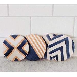 Posavasos de madera de nogal con incrustaciones de hueso ecológicos Clásicos al por mayor, diseño floral azul y blanco de forma cuadrada a precio barato - Product Image 1