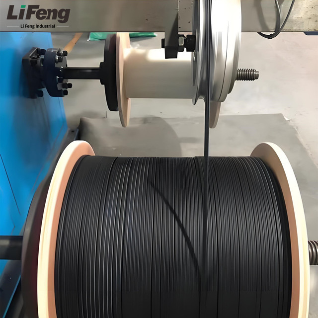 FTTH GJYXFCH Outdoor Drop Cable Self-Supporting Figure-8 Fiber Optic Cable LSZH Jacket CE Certified -40~60 Operating Temp