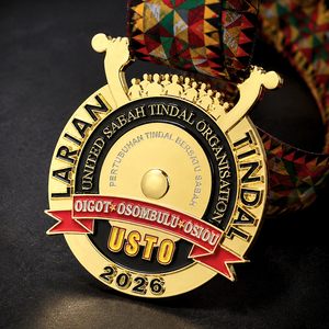 Médaille de récompense sportive en métal plaqué or <span class=keywords><strong>KARO</strong></span> de haute qualité, souvenir personnalisé, moulage sous pression, impression UV, forme demi-marathon - Product Image 1