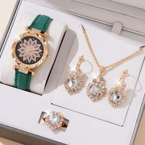 <span class=keywords><strong>Montre</strong></span> à cadran <span class=keywords><strong>lotus</strong></span> et ensemble de bijoux en forme de cœur pour femme, collier, boucles d'oreilles, bague en cristal de luxe, coffret cadeau - Product Image 3