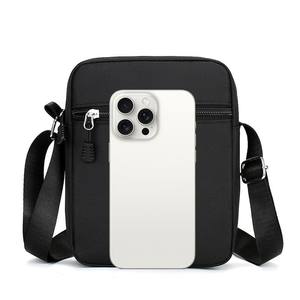 Sac à bandoulière pour téléphone portable en tissu Oxford léger et durable, style décontracté simple pour <span class=keywords><strong>homme</strong></span>, mini, petit, pour usage quotidien - Product Image 4