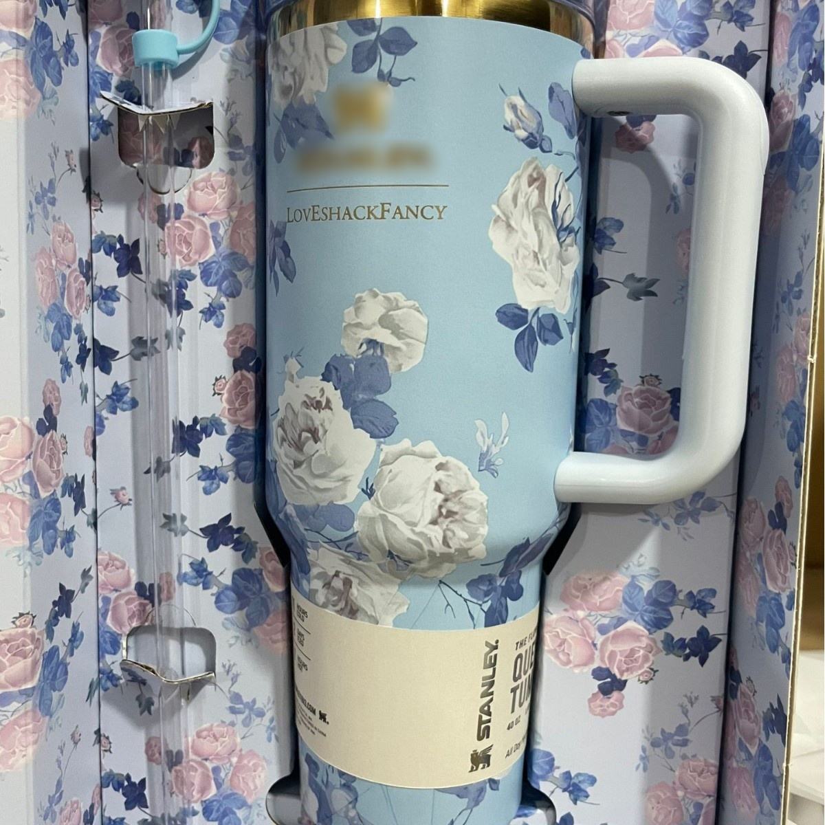 Blue flower (gift box packaging)