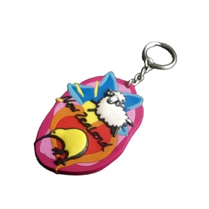 Llavero de oso de peluche de dibujos animados en 3D de estilo Vintage, llaveros de Metal de oso pequeño para bolso de coche, colgante de encanto, regalos de promoción - Product Image 1