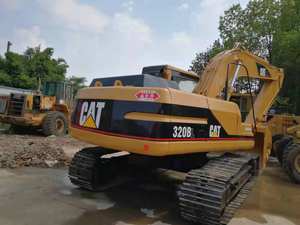 Excavadora de Orugas Cat320BL Japonesa Original de 2017, 20-30 Toneladas, Componentes Centrales de Engranajes, Buen Estado, Precio Económico, Promoción con Descuento - Product Image 4