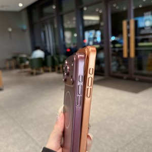 เคสโทรศัพท์แบบแม่เหล็กสีด้านดั้งเดิม รุ่น Original Color Matt Frosted Magnetic Conversion สำหรับ iPhone 18 17 16 15 Pro Max ป้องกันเลนส์ กันกระแทก ฝาหลัง - Product Image 4