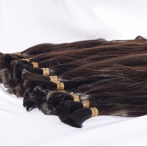 Perruque Kosher juive en cheveux brésiliens, à pointes à simple trame et avec extension de tissage - Product Image 5