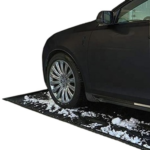 Tapis <span class=keywords><strong>de</strong></span> sol <span class=keywords><strong>de</strong></span> garage en PVC robuste <span class=keywords><strong>de</strong></span> 8.5 pieds x 20 pieds, couverture <span class=keywords><strong>de</strong></span> SUV/camion et accessoire <span class=keywords><strong>de</strong></span> <span class=keywords><strong>tente</strong></span> avec raclette télescopique d'angle Stay Put - Product Image 1