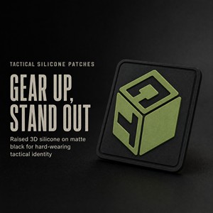 Patch tactique en silicone 3D avec fixation Velcro, imperméable, flexible, carré, logo personnalisé - Product Image 2