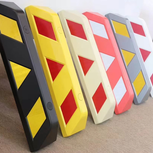 Fermacarro Resistente Nero Giallo Riflettente in Gomma <span class=keywords><strong>per</strong></span> <span class=keywords><strong>Garage</strong></span> e Parcheggi, Blocca Ruote e Paraurti - Product Image 3