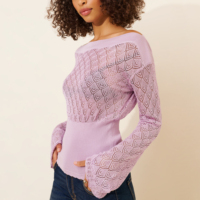 Haut en tricot décontracté pour femme, personnalisé par le fabricant, avec col bateau sexy, ajouré, manches évasées et ourlet à volants, idéal pour l'été