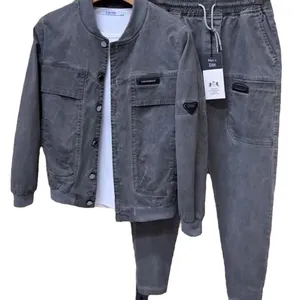 Nouvel ensemble deux pièces confortable et ajusté pour <span class=keywords><strong>homme</strong></span>, style streetwear, en tissu délavé avec blocs de couleur et strass, idéal pour le sport – Collection Printemps - Product Image 4