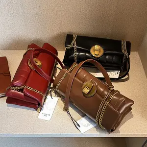 Kleine Luxe Dames Gestreepte Flap Schoudertassen Kettingen Luxe Vrouwen Handtassen 2023 Nieuwe Handgreep Clutch Portemonnees En Handtassen