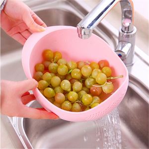 Égouttoir de cuisine simple en plastique pour fruits et légumes, passoire à riz, écologique et compatible lave-vaisselle - Product Image 1