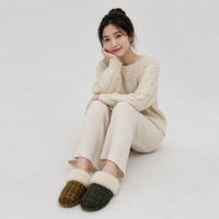 Chaussons d'intérieur pour femmes, confortables et doux, en fourrure, pour l'hiver et le printemps, avec fonction antidérapante
