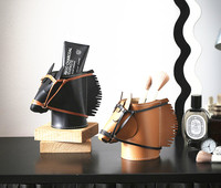 Tube de rangement pour pinceaux de maquillage, porte-stylos, organisateur, boîte à télécommande en cuir écologique au design créatif de cheval