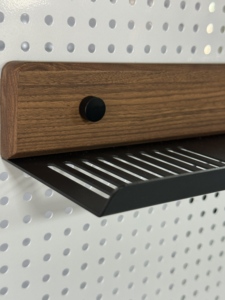 Étagère flottante moderne en bois <span class=keywords><strong>de</strong></span> noyer et métal pour <span class=keywords><strong>salle</strong></span> <span class=keywords><strong>de</strong></span> <span class=keywords><strong>bain</strong></span>, support <span class=keywords><strong>de</strong></span> rangement sans perçage pour <span class=keywords><strong>lavabo</strong></span>, <span class=keywords><strong>organisateur</strong></span> pour projets hôteliers, vente en gros - Product Image 4