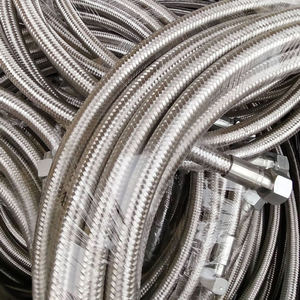 Mangueras de goma de metal de alta presión trenzadas para agua y combustible flexibles Servicios de corte y moldeado personalizados DN6 disponibles - Product Image 1