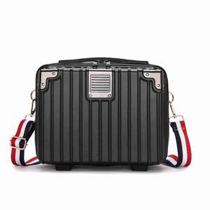 Nouvelle Trousse de Maquillage Portable 14 Pouces en Gros Direct Usine, Fermeture Ouverte, Motif Dessin Animé, Bandoulière, Sac à Main, Petite Valise Suspendue - Product Image 4