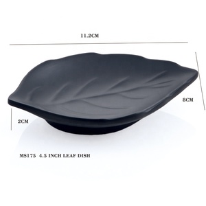 Japanese Restaurant Tableware Sushi <strong>Serving</strong> Leaf Shaped Black Melamine Side Dish - Product Image 2