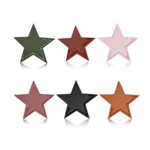 Marcadores de Libros con Diseño de Estrella en Cuero PU, Regalos de Graduación para Estudiantes Amantes de la Lectura - Product Image 1