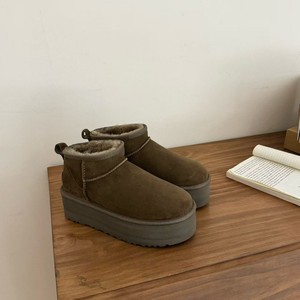 Nouvelles bottes de neige décontractées en peau de mouton, style rétro, basses, avec semelle épaisse de 5 cm, doublure polaire chaude et rembourrées, collection Hiver 2026 - Product Image 5
