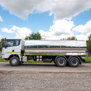 Camión Cisterna de Combustible SHACMAN X3000 de China, Semirremolque Cisterna de Combustible, Camión Cisterna de Aceite 6X4, Camión Cisterna de Combustible en Venta - Product Image 4