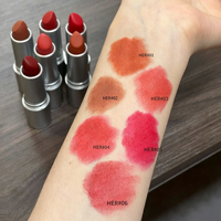Rouge à lèvres, fini mat, longue tenue, éclaircissant, non tachant, rehausseur d'ambiance, maquillage beauté