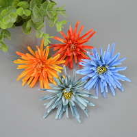 Künstliche Seiden-Chrysanthemen-Blütenköpfe Kleine Größe für Heim-Tischdekoration Hochzeit Muttertag Ostern Festival Dekoration Großpackung Blumen