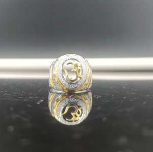 Premium Men Gold Plated <b>Finger</b> <b>Ring</b> Copper and Brass Material Classic Design Fashion Jewelry Stylish Accessory for Wedding - Product Image 1