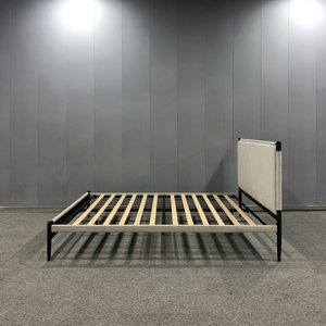 Moderno <span class=keywords><strong>letto</strong></span> <span class=keywords><strong>matrimoniale</strong></span> in metallo con <span class=keywords><strong>testiera</strong></span> imbottita e fine del piede in colore Beige, mobili per camera da <span class=keywords><strong>letto</strong></span> <span class=keywords><strong>letto</strong></span> <span class=keywords><strong>letto</strong></span> per adulti, <span class=keywords><strong>letto</strong></span> semplice - Product Image 4