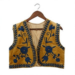 Gilet en coton brodé à la main, motif floral, style bohème chic, veste pour femme, style printemps, longueur normale, haut décoratif - Product Image 1