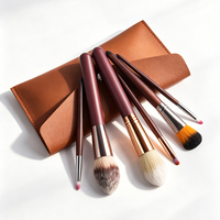 Ensemble de 6 pinceaux de maquillage professionnels pour le visage avec sac, poils en nylon, manche en bois, pinceaux pour poudre, blush, contour et fard à paupières