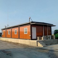 Maisons conteneurs préfabriquées en acier style bois, démontables, modernes, en kit, faciles à assembler pour le camping sur site