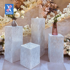 Soporte de flores multicolor Nueva tecnología Soporte de pastel hueco de hierro Accesorios de escenario de boda - Product Image 1