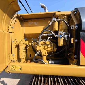 Excavatrice forestière multifonctionnelle d'occasion Caterpillar Cat 323 DL D2L 2022, haute capacité de creusement, 313D2GC 1682H, moteur et pompe en vente - Product Image 5