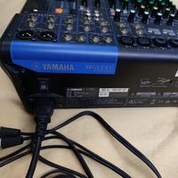 Console de mixage Yamaha d'occasion avec interface audio USB intégrée, pour enregistrement en studio, karaoké et sonorisation de groupe