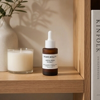 Vente en gros de flacons compte-gouttes en verre ambré givré de 30 ml, bouchon en bois naturel, estampillé or, carré, luxueux, écologique, pour sérum de soin de la peau