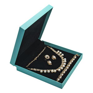 Caja de Joyería de Lujo Personalizada al por Mayor con Diseño Cuadrado y Otros Tipos de Cierre - Calidad de Alta Gama Hecha en Guangdong, China - Product Image 6