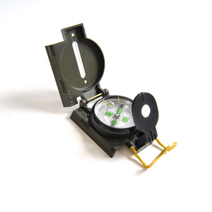 Brújula de Bolsillo con Lente para Aventuras al Aire Libre, Brújula Magnética para Supervivencia y Expediciones en la Naturaleza - Product Image 1