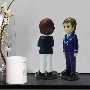 Figuras de resina, adornos de personajes de dibujos animados, decoración del hogar, regalo artístico artesanal para esposa, amigo, colega, compañero de clase - Product Image 3