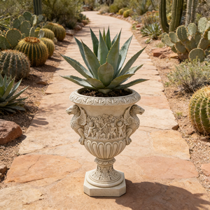 Vaso Urna in Resina con Griffone e Cherubino - Finitura Effetto Pietra, Stile Rinascimentale per Esposizioni in Cabine Rustiche e Patii di Montagna - Product Image 3
