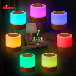 Lampe de chevet tactile RGB en bois avec capteur, port de charge USB rapide, 3 niveaux de luminosité réglables pour chambre/bureau - Product Image 2