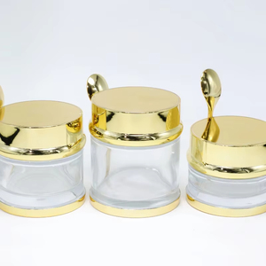 Envase de Vidrio Cosmético de Lujo de 30ml/50ml/80ml con Tapa de Plástico, Base Dorada y Cuchara - Personaliza Tu Logotipo - Product Image 5