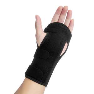 ปลอกรัดข้อมือทางการแพทย์ทำจากไนลอนแบบปรับได้ป้องกันข้อมือสำหรับเฝือกนิ้วกระชับมือสวมใส่สบายระบายอากาศได้ดี - Product Image 5